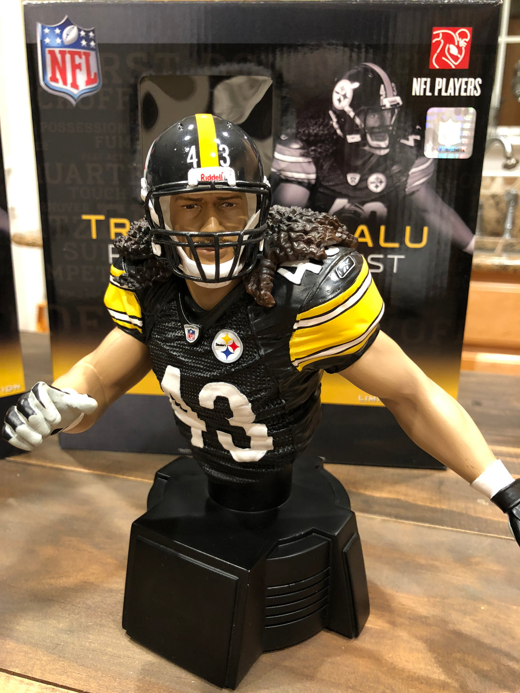 WhatNot - Troy Polamalu Pittsburgh Football Edition Mini Bust WhatNot
